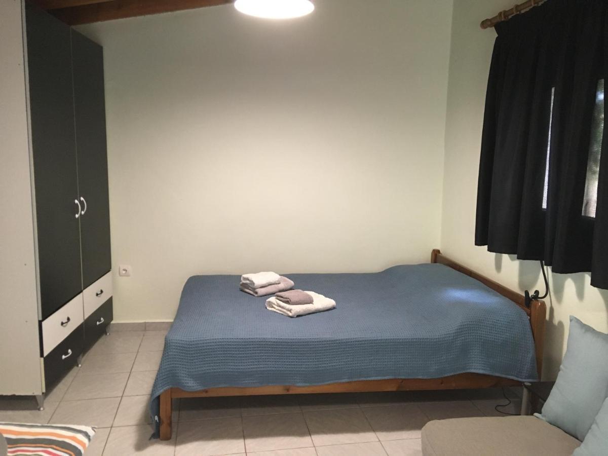 Leonidas Apartments 1 สปาร์ติ ภายนอก รูปภาพ