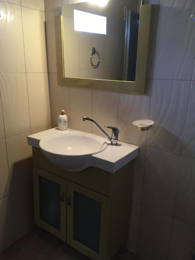 Leonidas Apartments 1 สปาร์ติ ภายนอก รูปภาพ