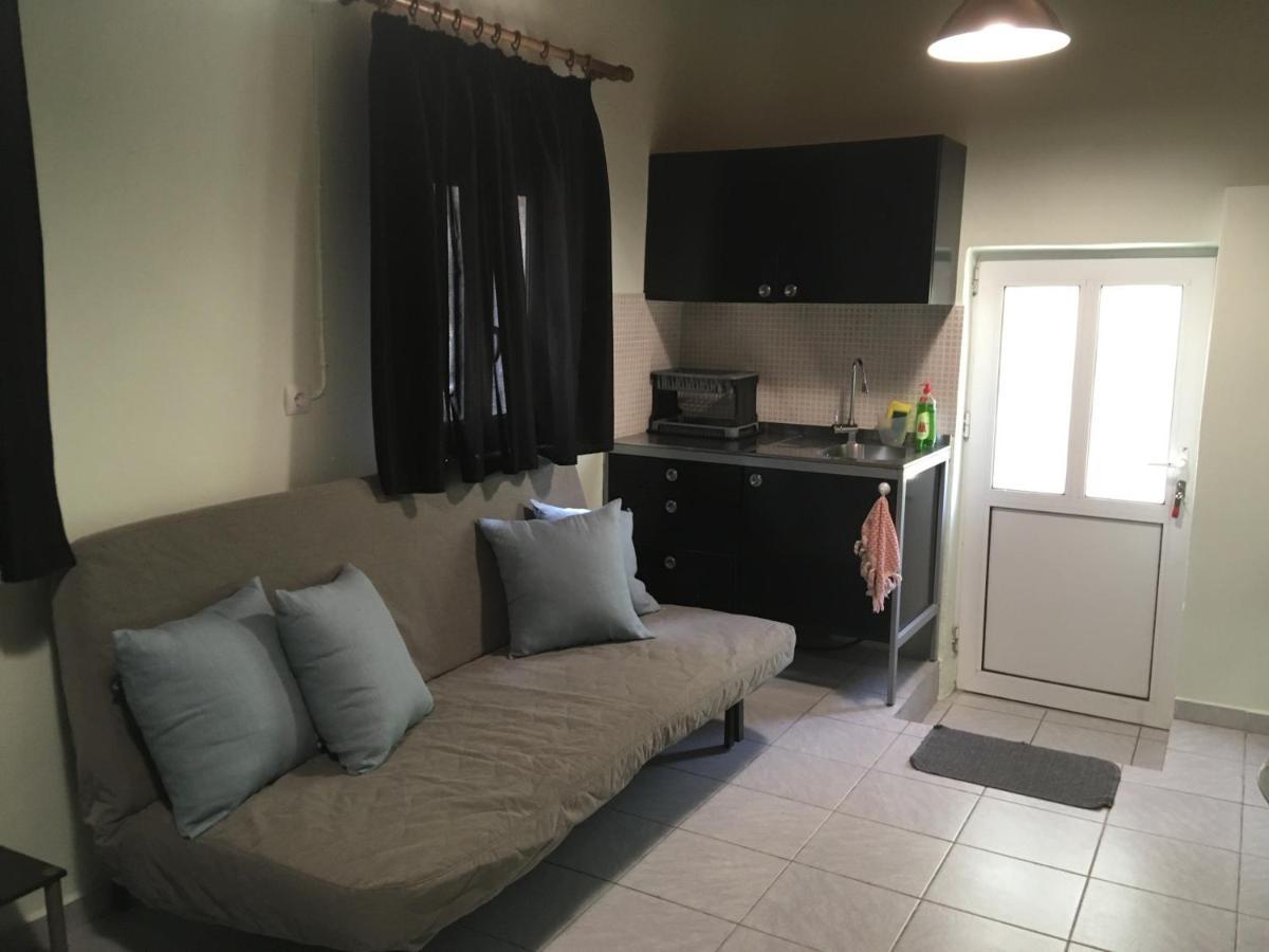 Leonidas Apartments 1 สปาร์ติ ภายนอก รูปภาพ